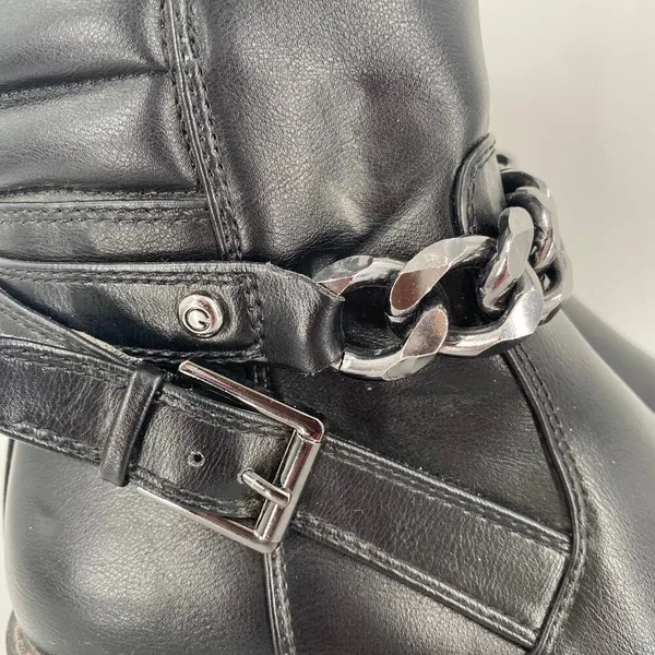 GBG Los Angeles Silea Chain Chunky Heel Moto Boots Size 8 - Image 2
