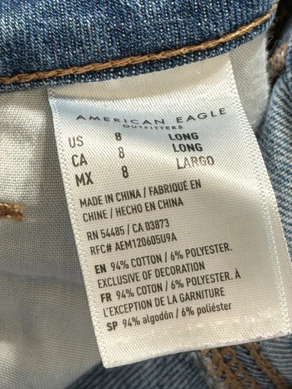 AE Mom Jean Size 8 long Distressed - Image 5