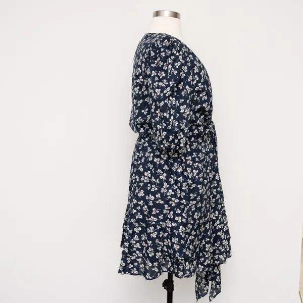Lauren Ralph‎ Lauren. 80s Puff Sleeve Floral Cotton Voile Dress. - Image 4
