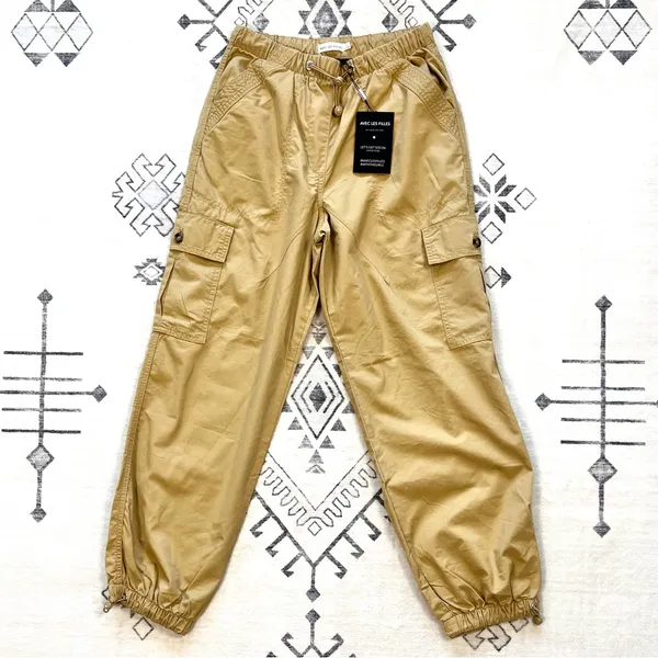 Avec Les Filles Tan Drawcord Cargo Jogger Pants Small NWT - Image 6