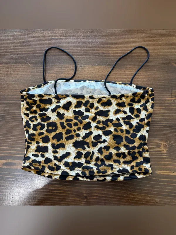 SheIn Leopard print cropped tank - Image 3