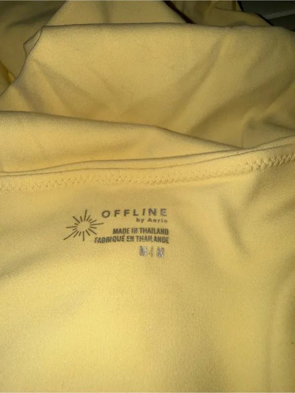 aerie Short Sleeve Fitted Crop Top in yellow - Image 4