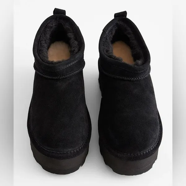 BearPaw Retro Super Shorty Platform Leather Ankle Boots, NWT, Size 9 - Image 4