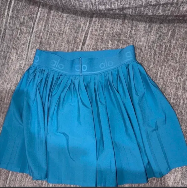 Alo Yoga Tennis Skirt In Blue Splash - Image 2