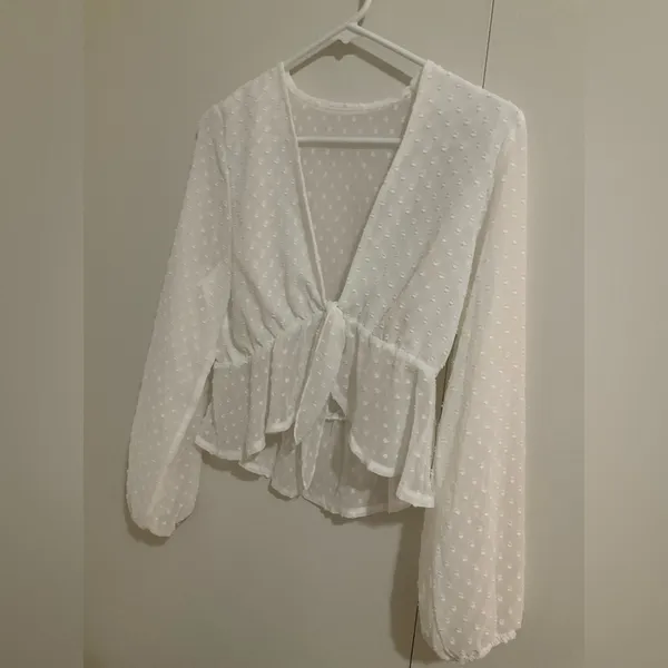 V-neck Tie Front Long Sleeve Crop Chiffon Blouse - Image 2