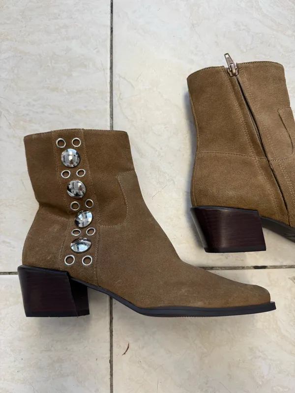Steve Madden light brown suede ankle booties with silver studs  - Image 2