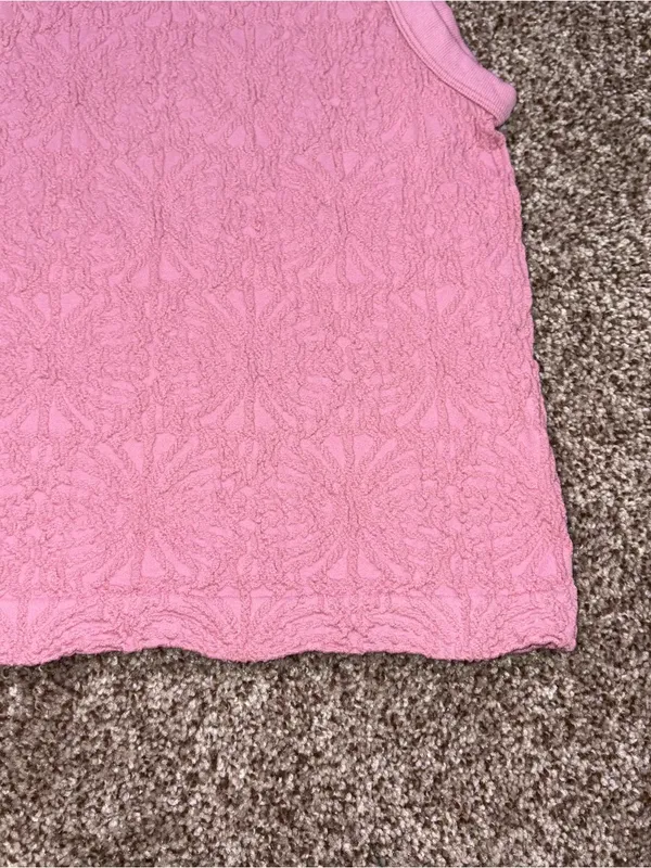 Pink Rose Textured Tank Top Women's S/M Pink Sleeveless Top - Image 11