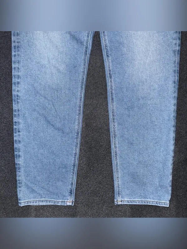 American Eagle Mom Jeans High Rise Stretch Denim Tapered Womens Sz 8 Distressed - Image 6