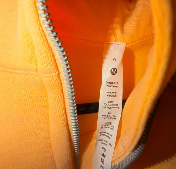 Lululemon Scuba Full-Zip Cropped Hoodie - Image 5