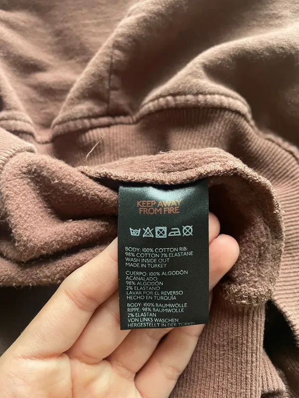 Urban Outfitters Sweatshirt - Image 4