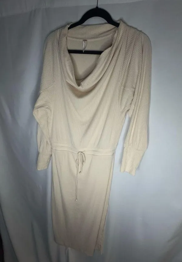 NWOT Daily Practice by Anthro Cowl Neck Midi Dress. Size Medium, Sold Out! - Image 10