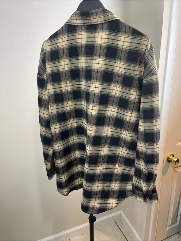 Source Unknown Black and Cream Plaid Button-Down Shirt - Image 3