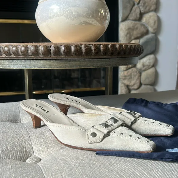 Prada Creme Suede Pointed Toe Kitten Heels Size 37.5 - Image 6