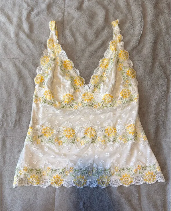 Y2K Lace Tank Top Yellow Size M - Image 2