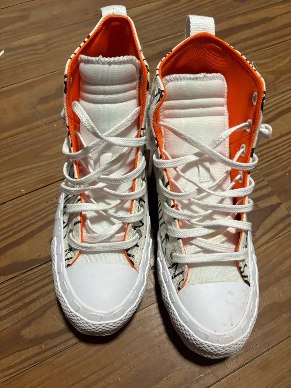 Converse High-Top Chuck Taylor - Image 5