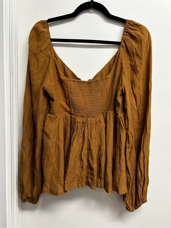 Wishlist Apparel Brand Rust Brown Notched Neck Smock back Peasant Blouse - Image 2