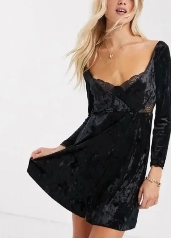 NWT Free People Kat Velvet Mini Dress in Black - Image 4