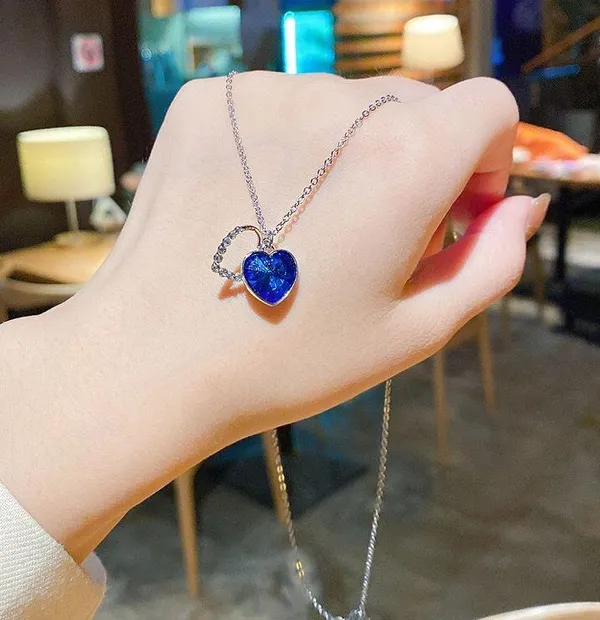 Women's Blue Crystal Love Heart Pendant Necklace - Image 4