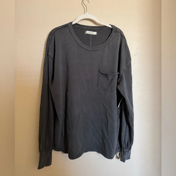 Free People We The Free Fade Into You Tee Size Medium NWT Washed Black‎ - Image 2