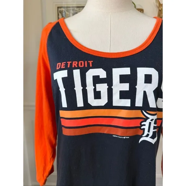 MLB Detroit Tigers Raglan Sleeve Baseball Style Scoop Neck T-shirt XL - Image 2