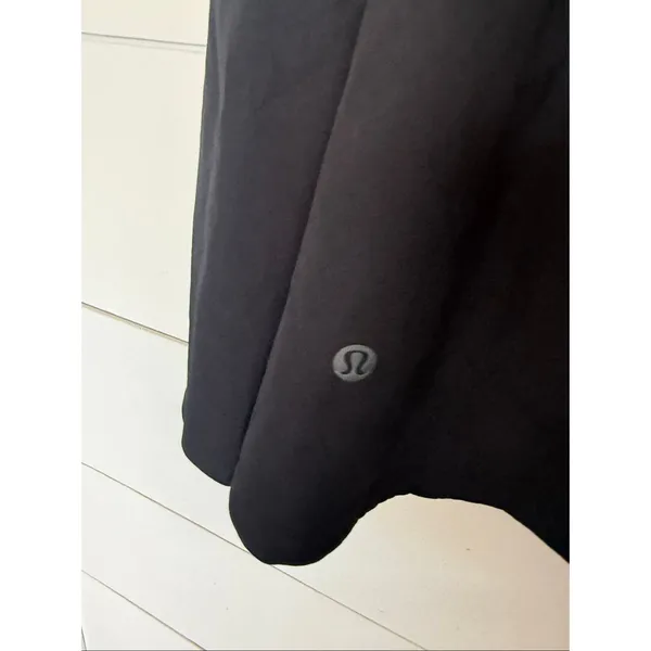 Lululemon Men’s XL Black Warp Light Packable Lightweight Jacket - Image 6