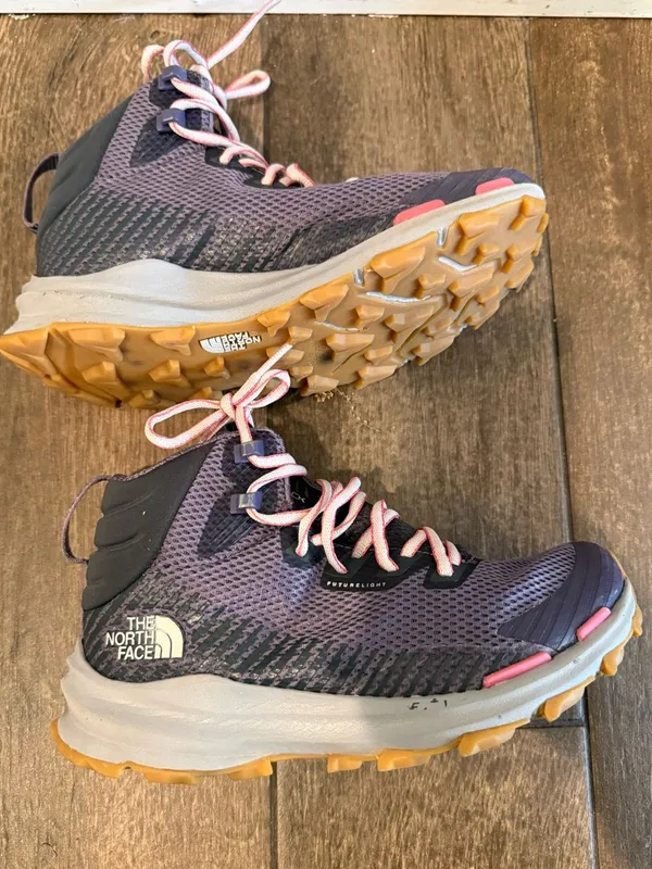 The North Face Purple Trail Mid-Top Hiking Boot with Pink‎ Laces (Women’s)Size 6 - Image 7