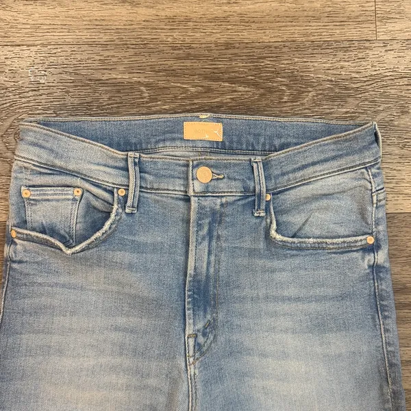MOTHER Light Blue Flare Jeans The Insider Crop Strep Fray - Image 3