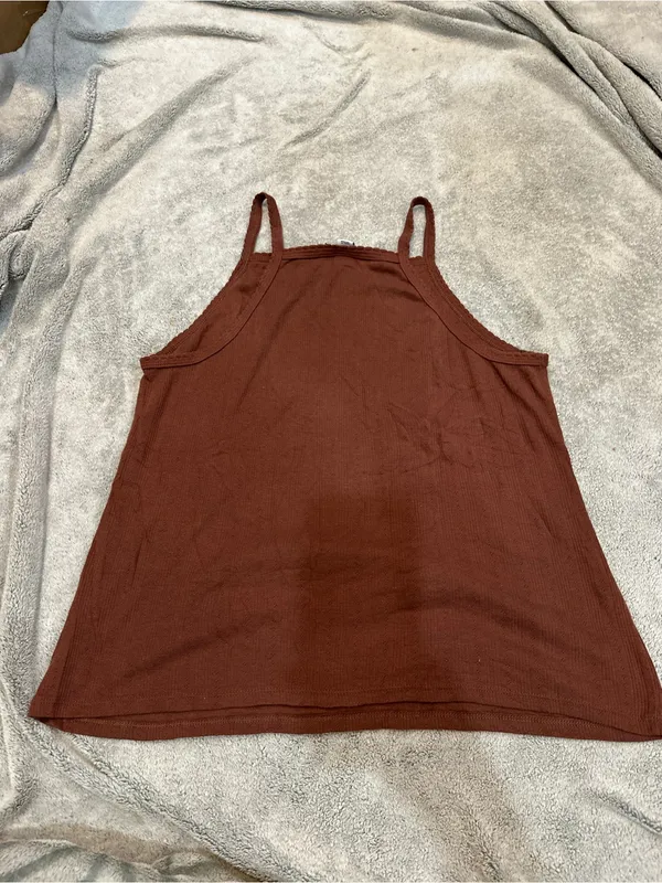 Old Navy Women's Brown Ribbed Spaghetti-Strap Cami - Image 5