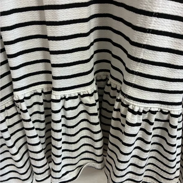 Max Studio Black and White Striped Dress XL - Image 4