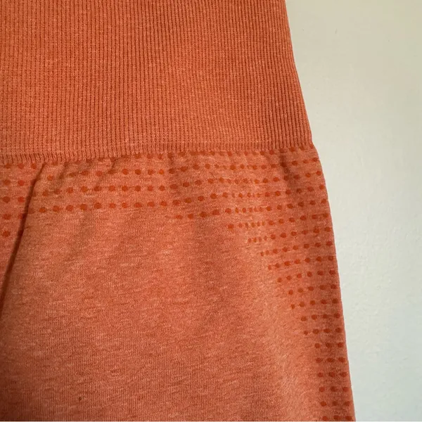 Gymshark Women's Vital Seamless 2.0 Shorts High Waist Apricot Orange Marl Size S - Image 4