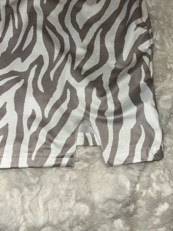 SheIn NWOT Zebra Stripe Slit Hem Short Dress - Image 4
