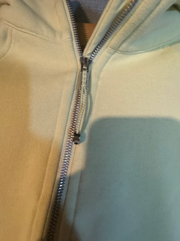 yellow /green Xs small half zip scuba - Image 4