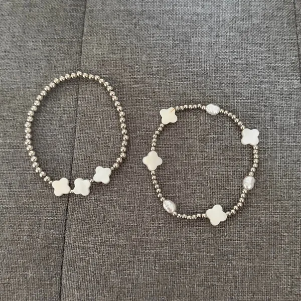 set of 2 silver beaded string bracelets white mother of pearl four leaf clovers - Image 3