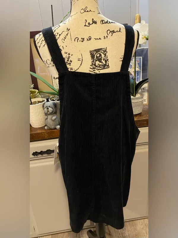 NWT Celebrity Pink Junior’s Cotton Button-Front Black Corduroy Pinafore Dress - Image 9
