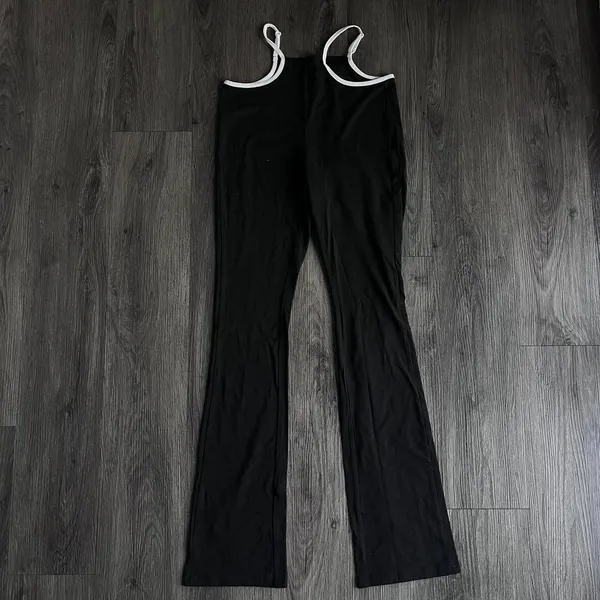 Black and white SHEIN flare pants with white trim #y2kfashion #flares Size 4 Worn once Very soft quality but don't need them anymore - Image 2