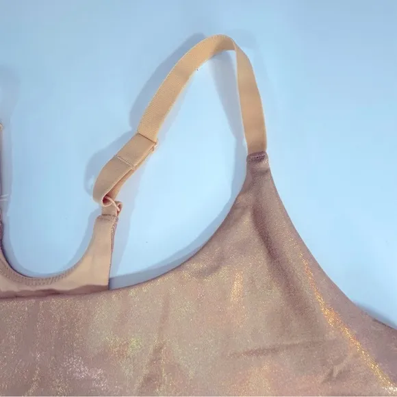 Fabletics Gia Iridescent Low‎ Impact Sports Bra Size XL - Image 4