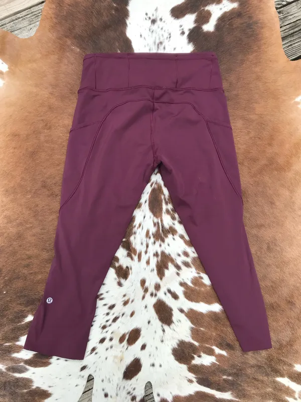 Lululemon Fast & Free Crop II (Nulux 19"") Sz 8 - Image 6