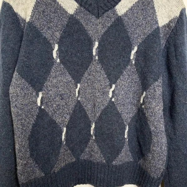 Vintage McGregor Wool Blend V Neck Argyle Sweater Women’s Sz XL (fits like Large - Image 3
