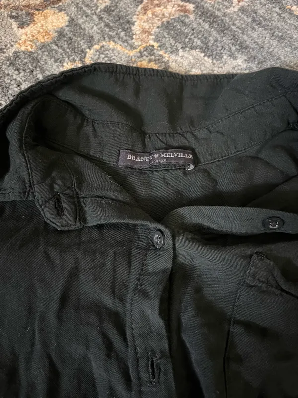 Cropped brandy Melville button down top - Image 2