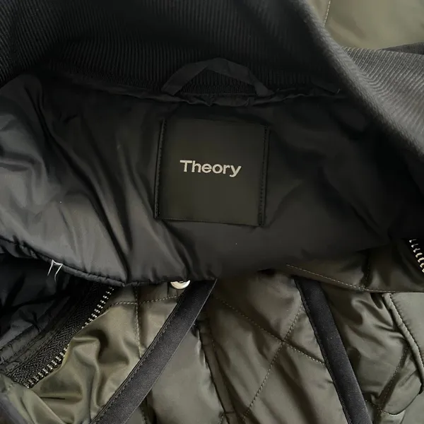 Theory Quilted Down Puffer Coat Olive Green Longline Jacket XS Petite - Image 9