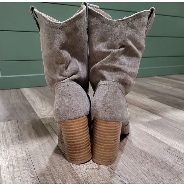 Miim Gray Suede Western - Image 3