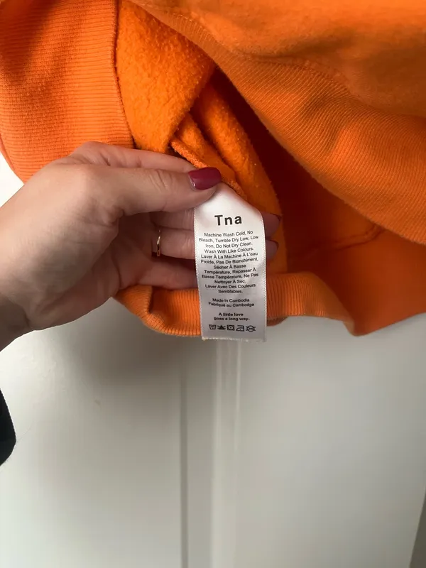 Aritzia TNA Hoodie - Image 5