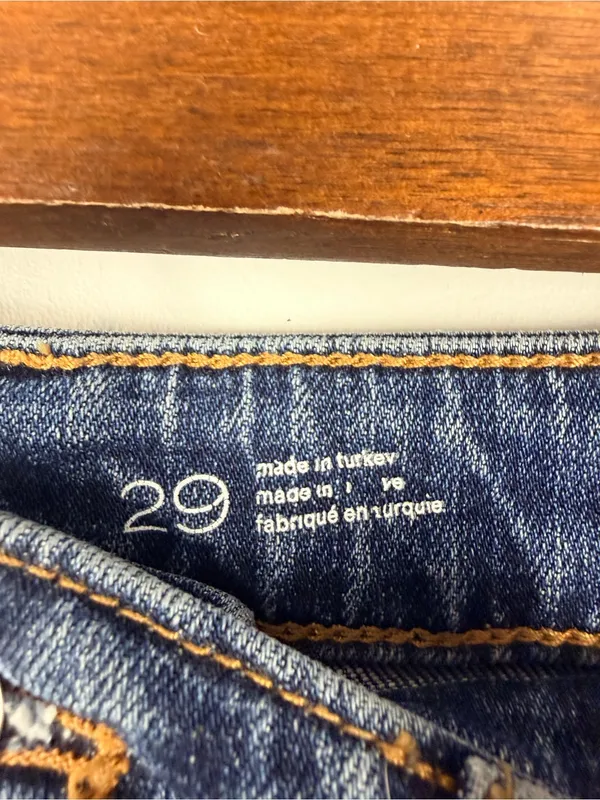 Anthropologie Kenna Mid-Rise Heritage Barrel Jeans by Pilcro: Patchwork Edition camo 29 - Image 5