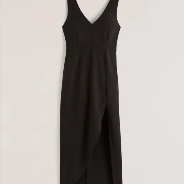 Abercrombie and fitch black plunge neck midi dress nwt Xs - Image 2