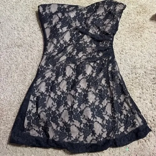 Twenty One Black‎ Floral Lace Strapless Sweetheart Mini Dress Nude Lining Small - Image 2