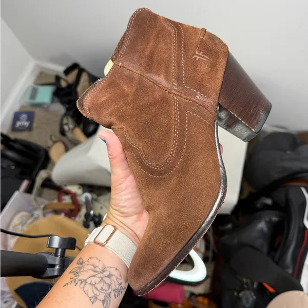 FRYE Renee Seam Short Boot , Brown Suede, Womens Size 7.5 M - Image 14