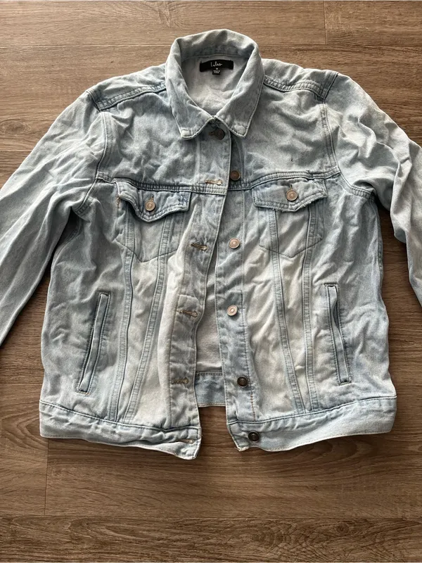 Lulus Denim Jacket Womens Medium Light Wash Oversized Trucker Jean Jacket - Image 4