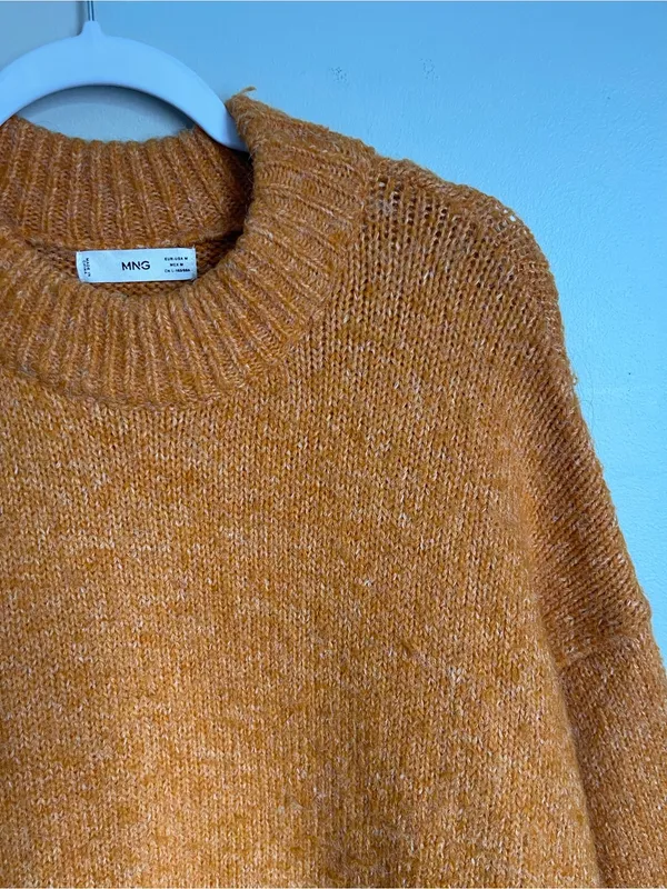 MANGO Orange Chunky Knit Oversized Sweater Sz M - Image 4