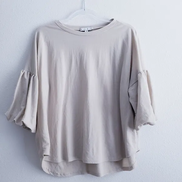 Kaye Bubble Sleeve Short Sleeve Scoop Blouse - Image 2