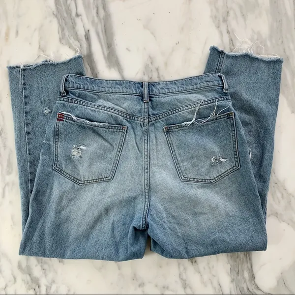 Urban Outfitters BDG Distressed High Rise Cropped Jeans - Image 6